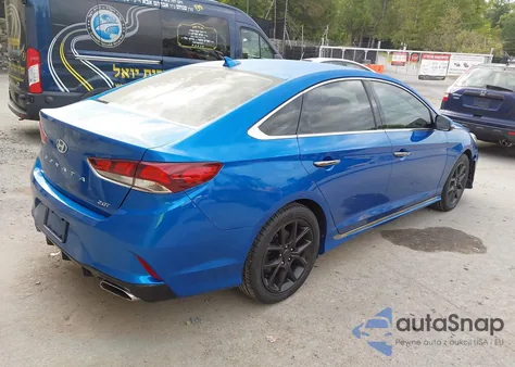 2018 Hyundai Sonata Sport 2.0T z USA, uszkodzony, nr VIN 5NPE34AB1JH616542